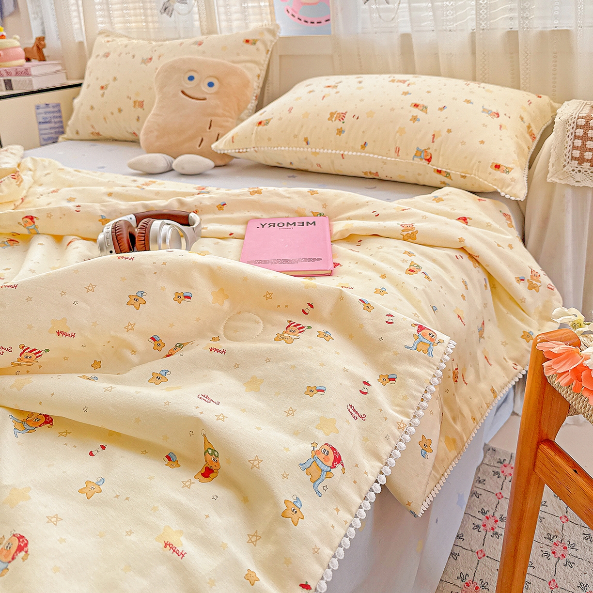 91家纺网 家纺一手货源 找家纺 优被业 2026新款全棉韩式小球球款大豆夏被，夏被四件套，空调被（加微信送买家秀） 星星小精灵