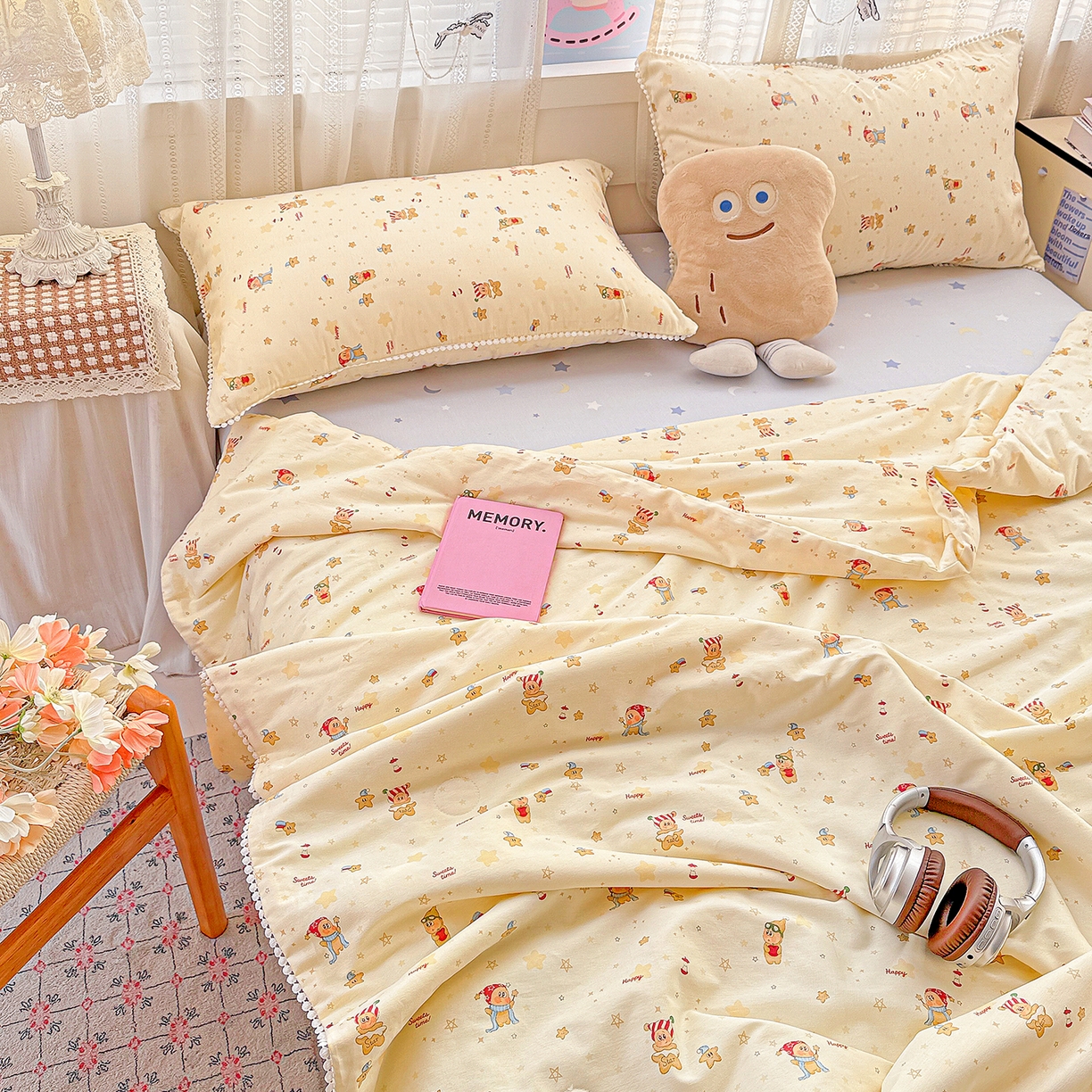 91家纺网 家纺一手货源 找家纺 优被业 2026新款全棉韩式小球球款大豆夏被，夏被四件套，空调被（加微信送买家秀） 星星小精灵