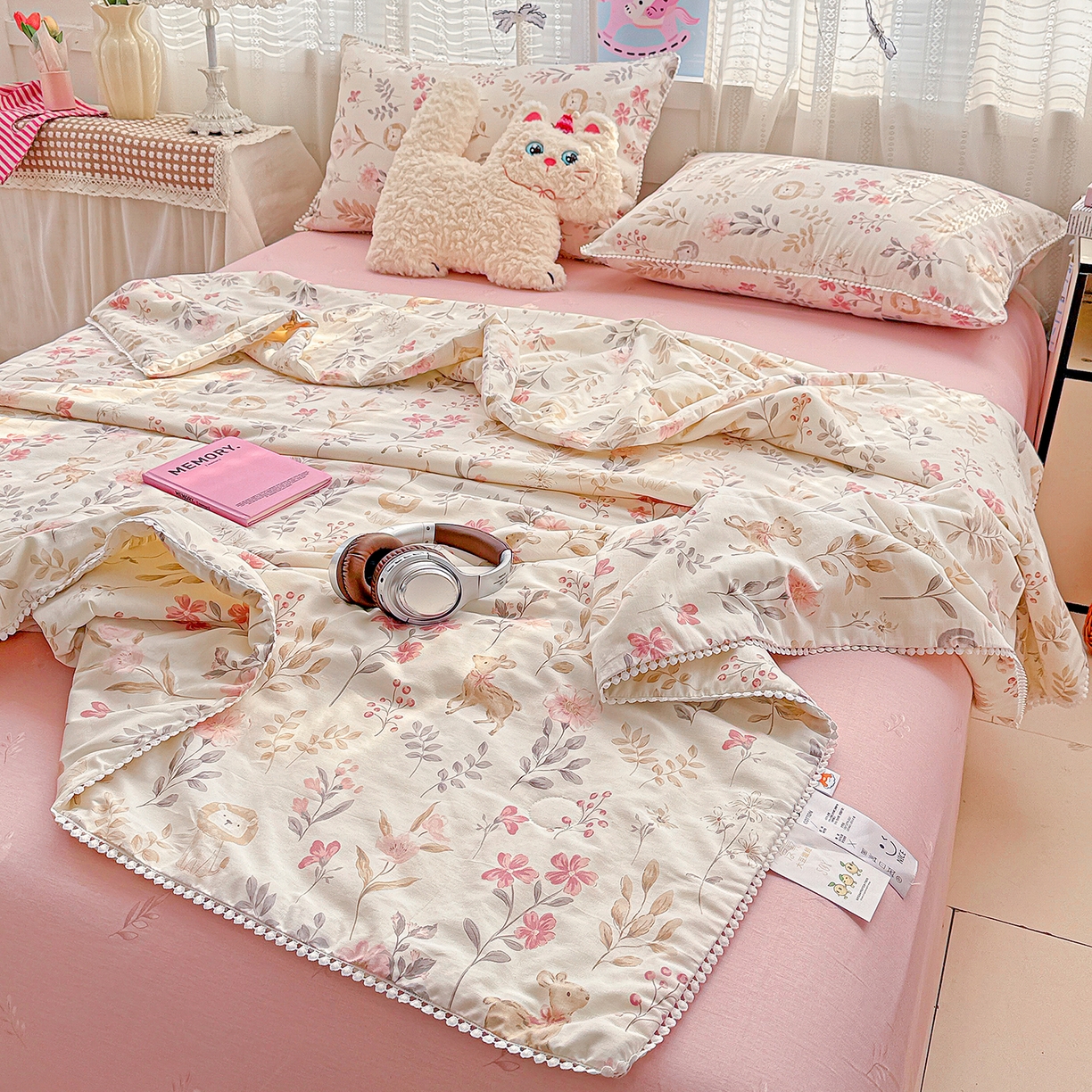 91家纺网 家纺一手货源 找家纺 优被业 2026新款全棉韩式小球球款大豆夏被，夏被四件套，空调被（加微信送买家秀） 自然手记-粉