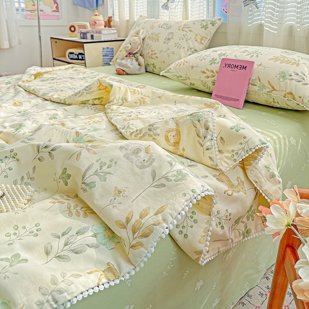 91家纺网 家纺一手货源 找家纺 优被业 2026新款全棉韩式小球球款大豆夏被，夏被四件套，空调被（加微信送买家秀） 自然手记-绿