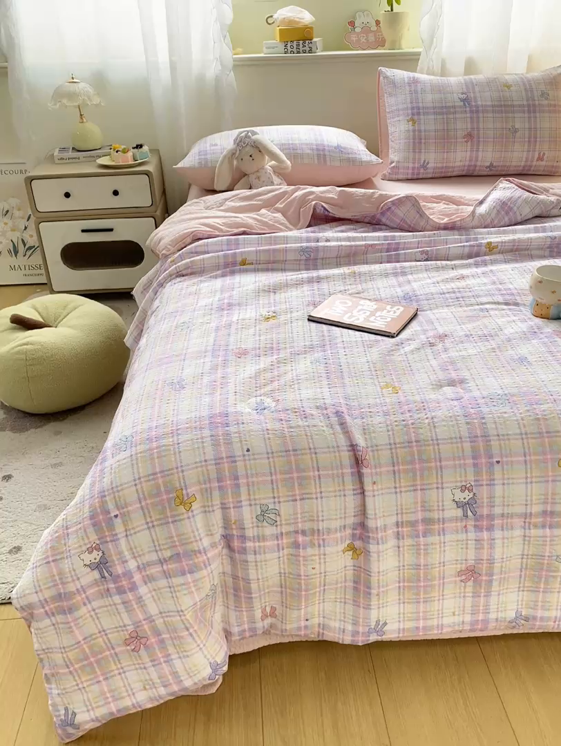 91家纺网 家纺一手货源 找家纺 爱屋及屋 2026新款泡芙棉夏被夏凉被空调被四件套 结伴猫咪