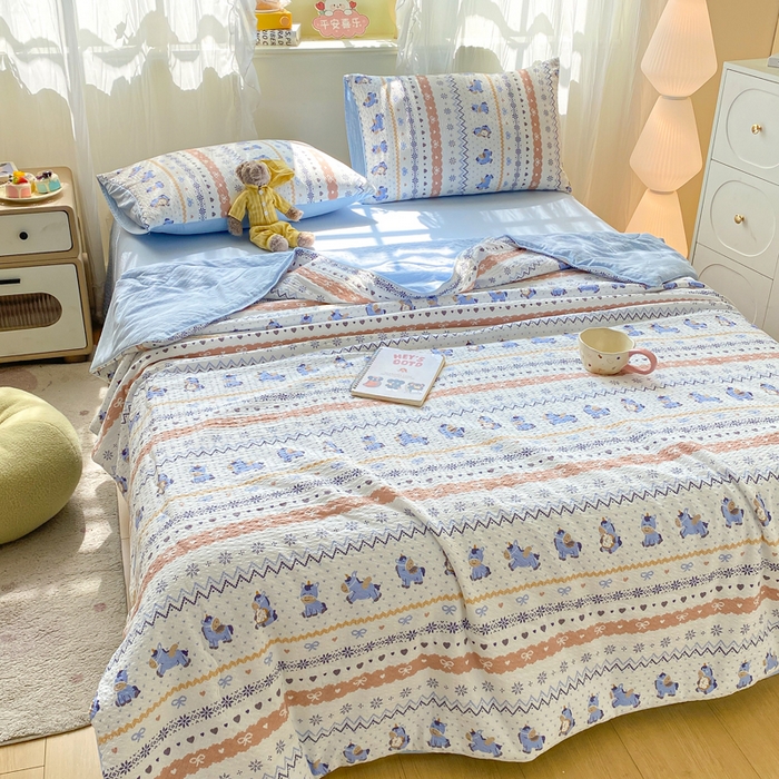 91家纺网 家纺一手货源 找家纺 爱屋及屋 2026新款泡芙棉夏被夏凉被空调被四件套 蓝诺小马