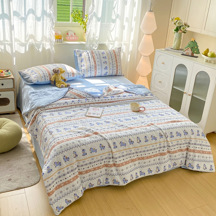 91家纺网 家纺一手货源 找家纺 爱屋及屋 2026新款泡芙棉夏被夏凉被空调被四件套 蓝诺小马