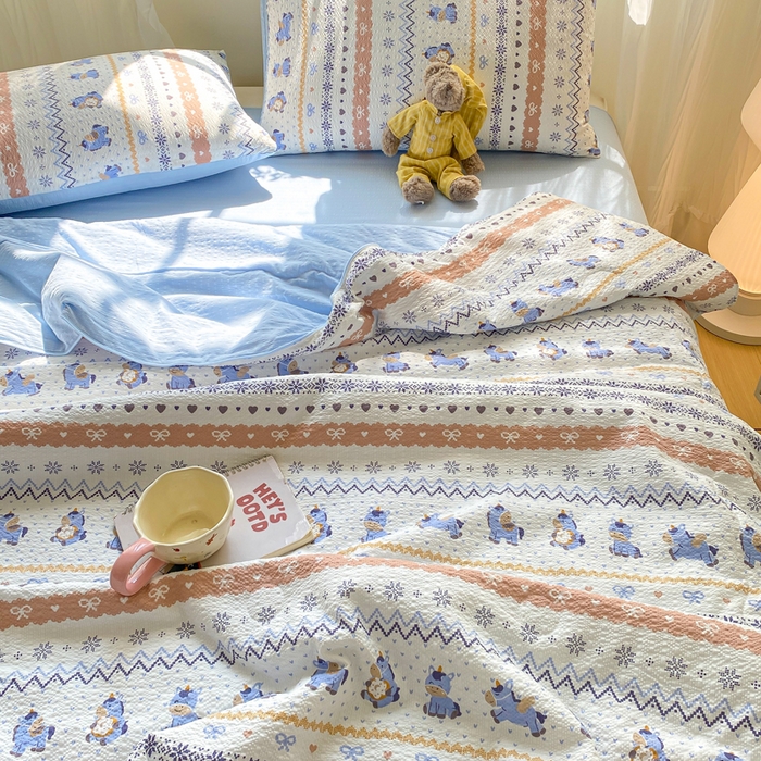 91家纺网 家纺一手货源 找家纺 爱屋及屋 2026新款泡芙棉夏被夏凉被空调被四件套 蓝诺小马