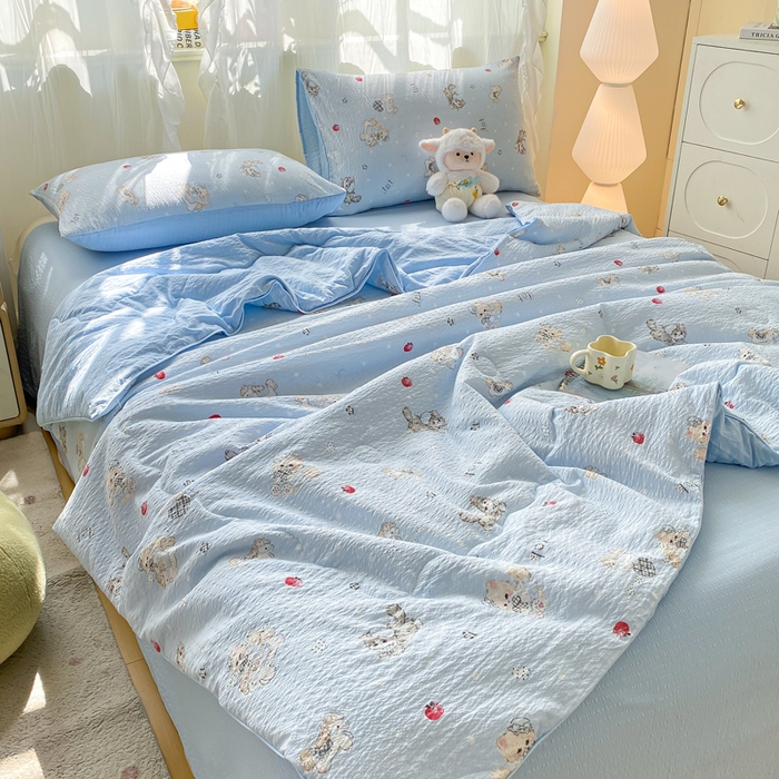 91家纺网 家纺一手货源 找家纺 爱屋及屋 2026新款泡芙棉夏被夏凉被空调被四件套 猫咪蓝