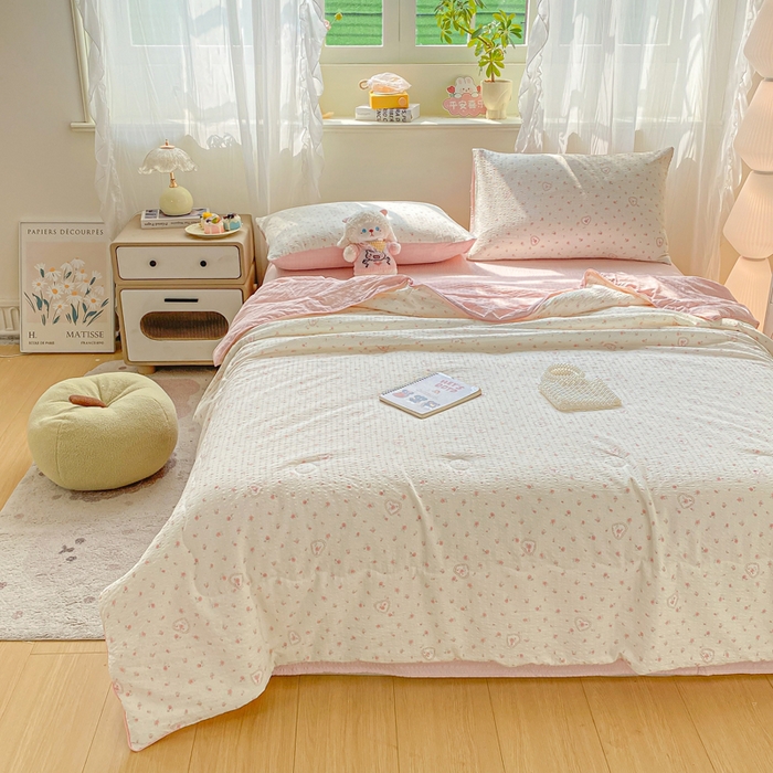 91家纺网 家纺一手货源 找家纺 爱屋及屋 2026新款泡芙棉夏被夏凉被空调被四件套 玫瑰物语