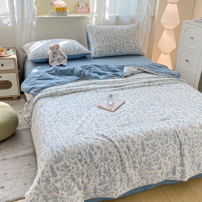 91家纺网 家纺一手货源 找家纺 爱屋及屋 2026新款泡芙棉夏被夏凉被空调被四件套 浅沫