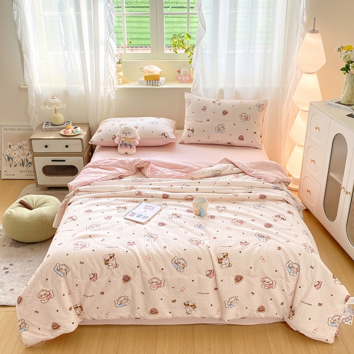 91家纺网 家纺一手货源 找家纺 爱屋及屋 2026新款泡芙棉夏被夏凉被空调被四件套 甜品萌狗