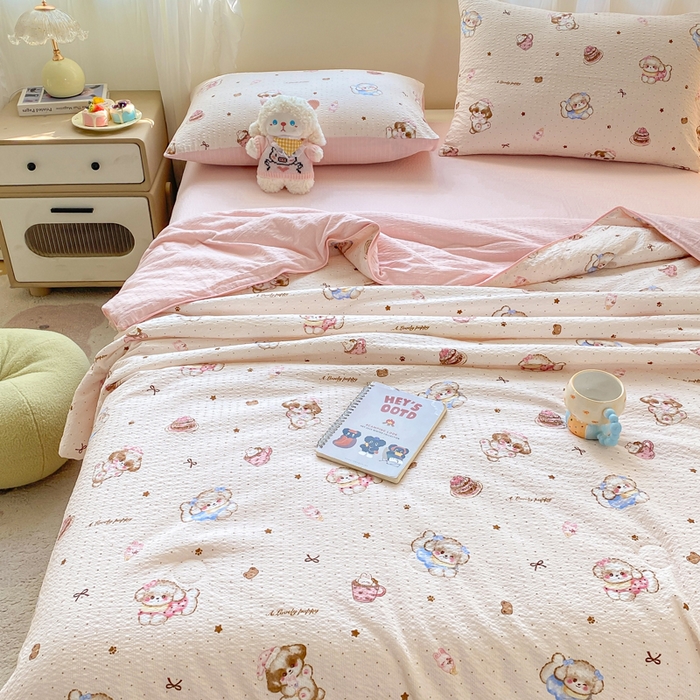 91家纺网 家纺一手货源 找家纺 爱屋及屋 2026新款泡芙棉夏被夏凉被空调被四件套 甜品萌狗