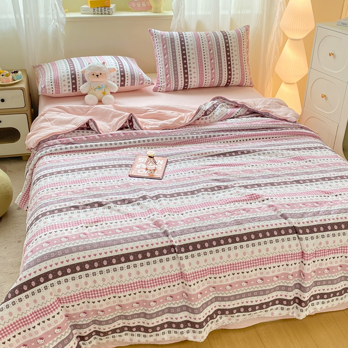 91家纺网 家纺一手货源 找家纺 爱屋及屋 2026新款泡芙棉夏被夏凉被空调被四件套 甜心KT猫