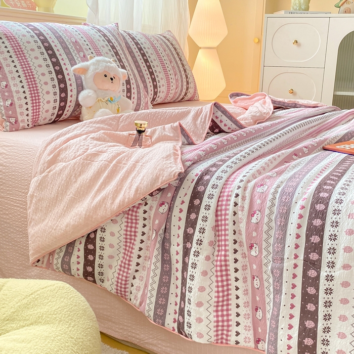 91家纺网 家纺一手货源 找家纺 爱屋及屋 2026新款泡芙棉夏被夏凉被空调被四件套 甜心KT猫