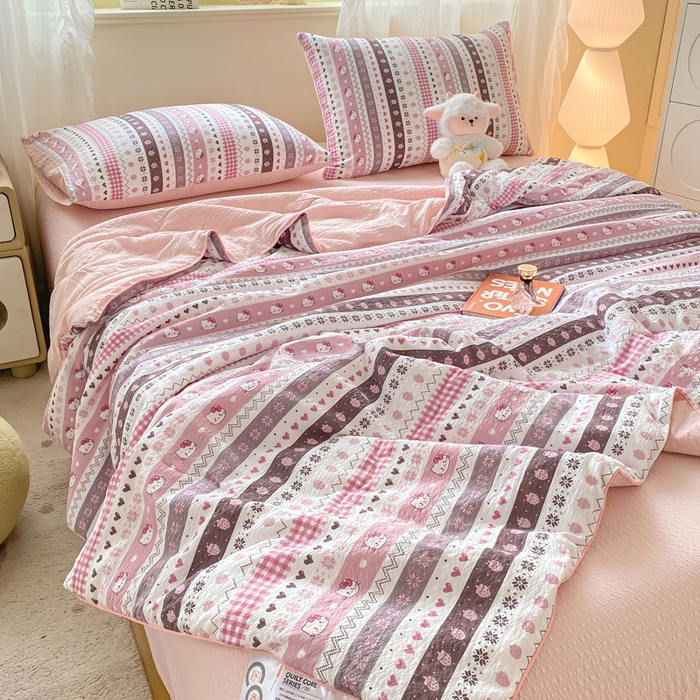 91家纺网 家纺一手货源 找家纺 爱屋及屋 2026新款泡芙棉夏被夏凉被空调被四件套 甜心KT猫