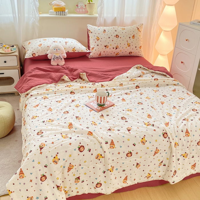 91家纺网 家纺一手货源 找家纺 爱屋及屋 2026新款泡芙棉夏被夏凉被空调被四件套 喜庆小福星