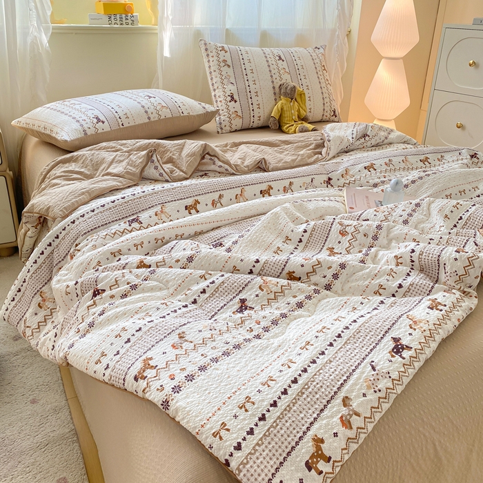 91家纺网 家纺一手货源 找家纺 爱屋及屋 2026新款泡芙棉夏被夏凉被空调被四件套 小马吉