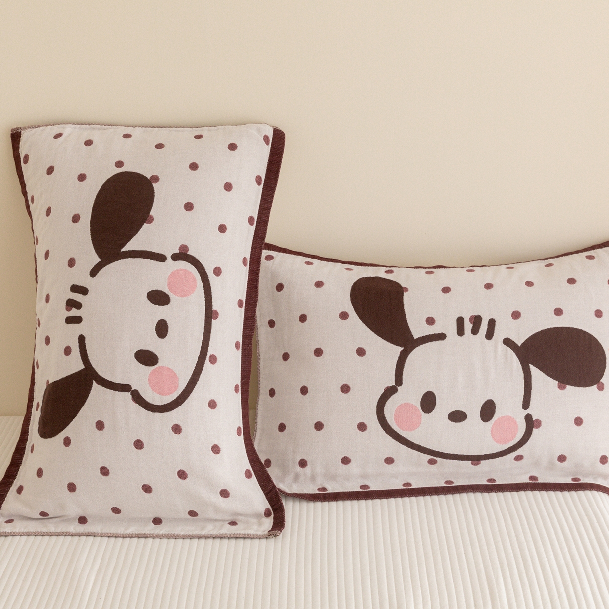 91家纺网 家纺一手货源 找家纺 乐家毛巾被（工厂自产自销） 2026新款四层色织全棉提花纱布软萌枕巾 长耳狗