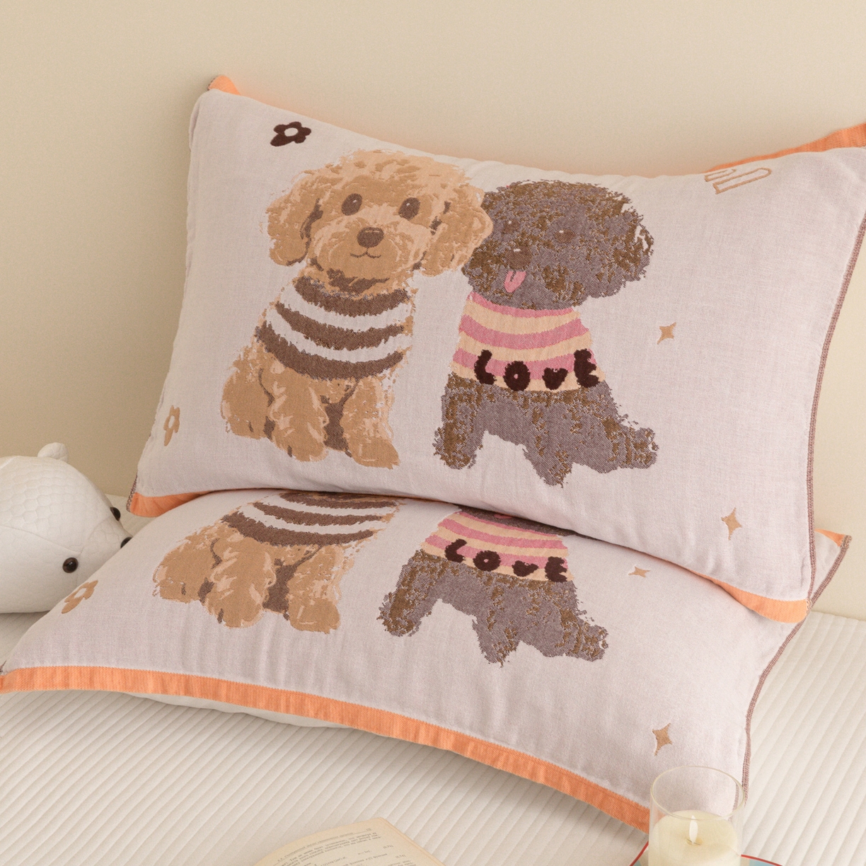 91家纺网 家纺一手货源 找家纺 乐家毛巾被（工厂自产自销） 2026新款四层色织全棉提花纱布软萌枕巾 泰迪兄弟