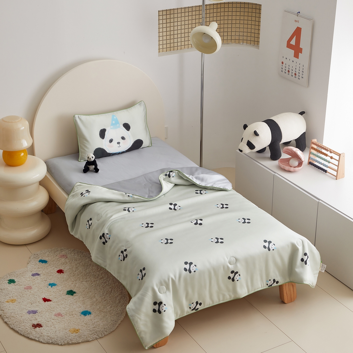 91家纺网 家纺一手货源 找家纺 荷马之梦 2026新款A类60s兰精天丝原创手绘卡通大豆纤维儿童夏被 胖达