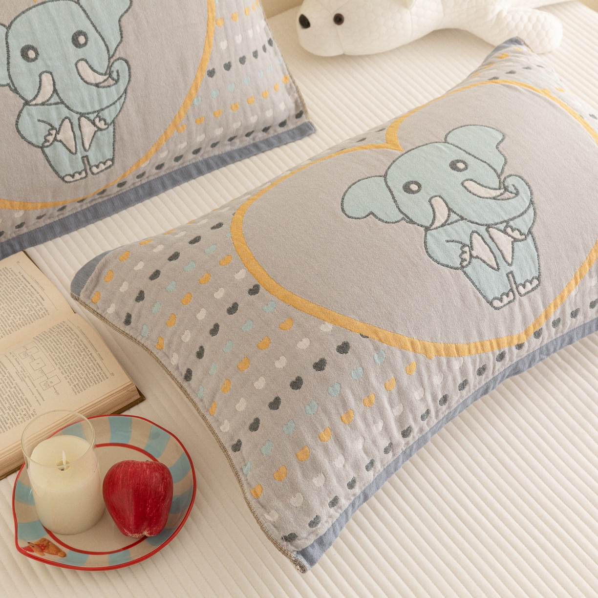 91家纺网 家纺一手货源 找家纺 乐家毛巾被（工厂自产自销） 2026新款四层色织全棉提花纱布软萌枕巾 长鼻象