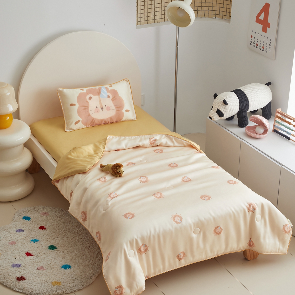 91家纺网 家纺一手货源 找家纺 荷马之梦 2026新款A类60s兰精天丝原创手绘卡通大豆纤维儿童夏被 萌小狮