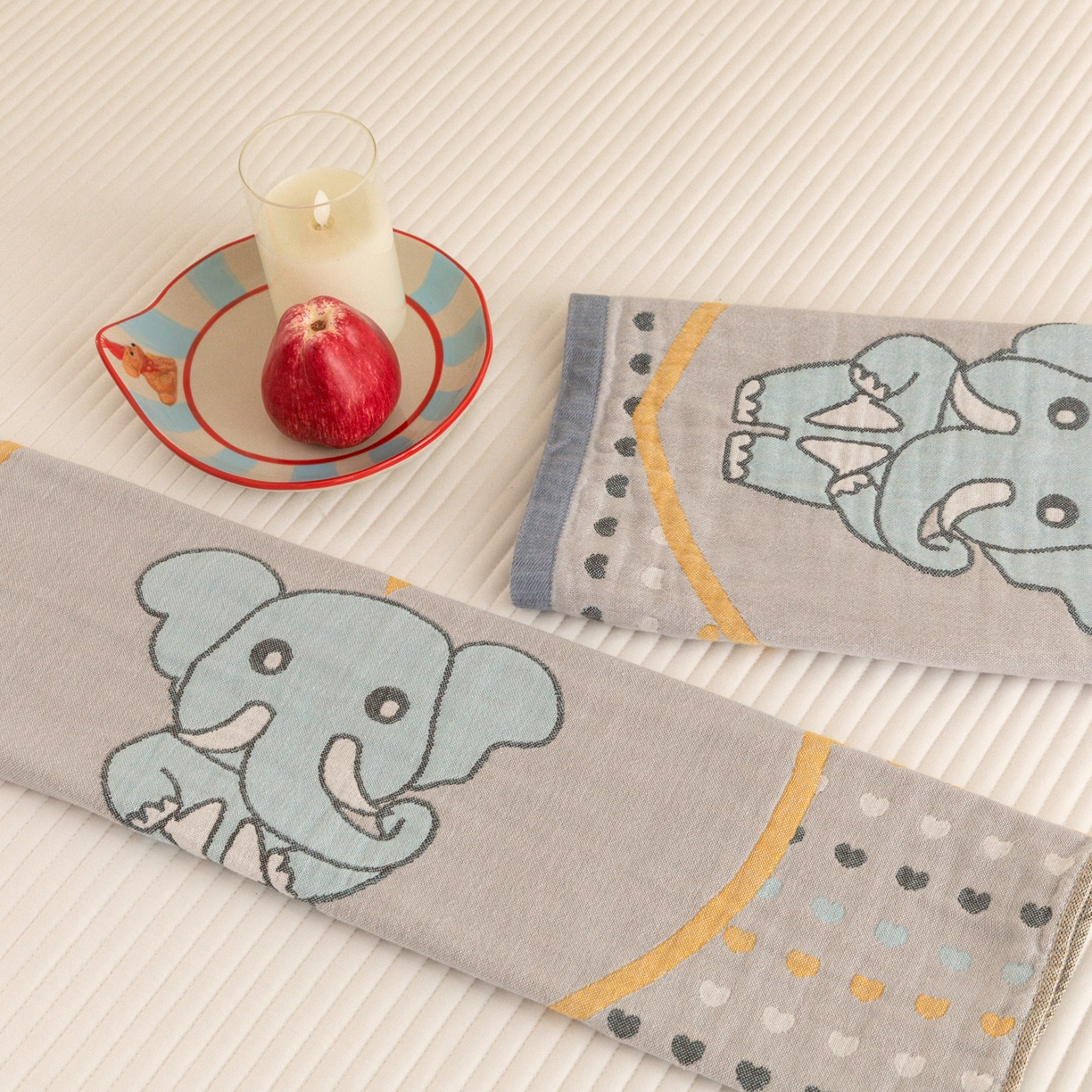 91家纺网 家纺一手货源 找家纺 乐家毛巾被（工厂自产自销） 2026新款四层色织全棉提花纱布软萌枕巾 长鼻象