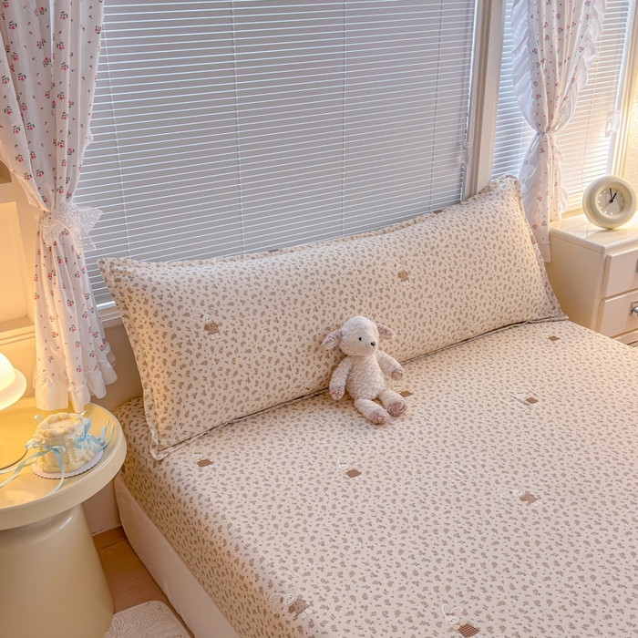 91家纺网 家纺一手货源 找家纺 爱多多家居 2026新款水洗古棉枕套长枕套单枕套 枕套单件 碎花小兔