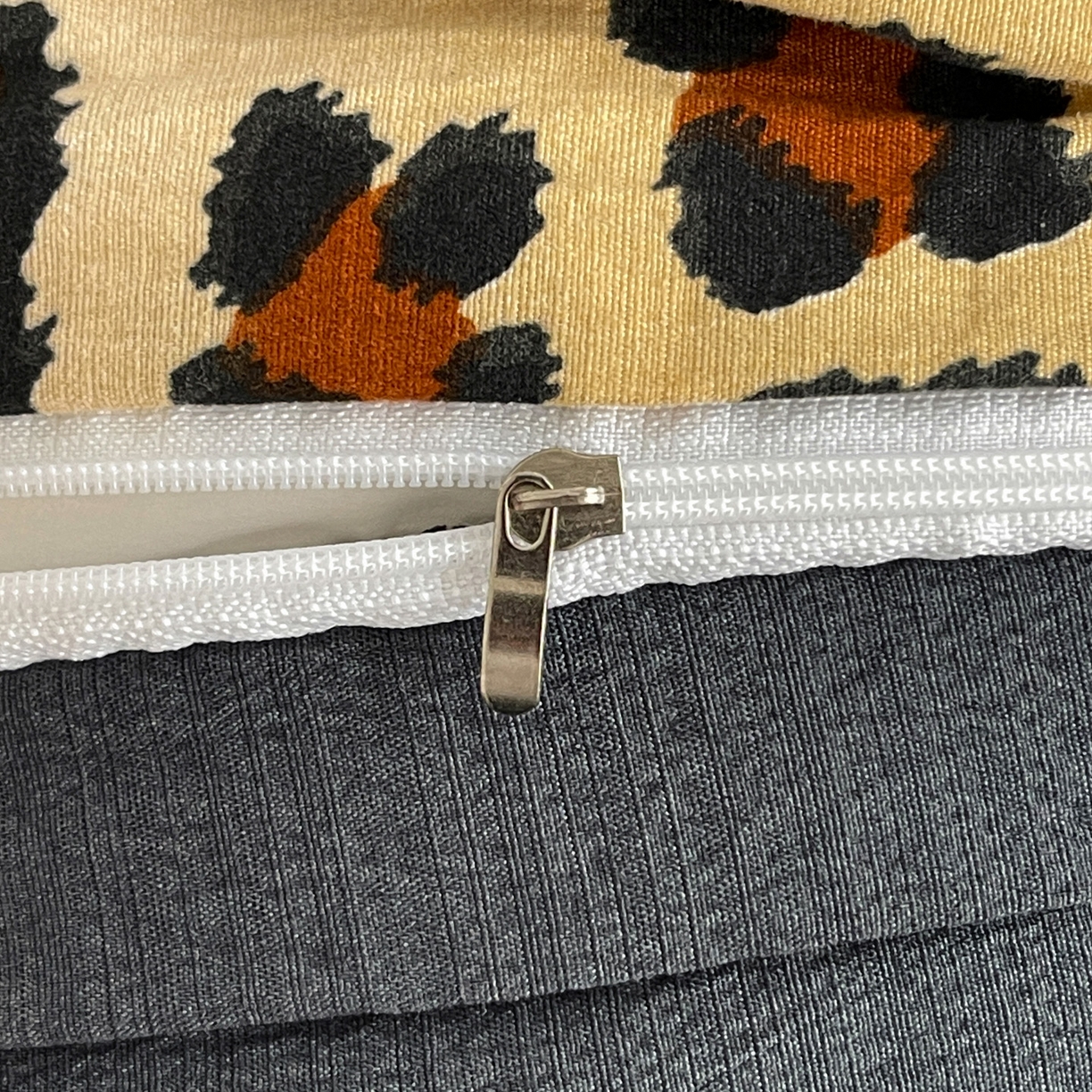 91家纺网 家纺一手货源 找家纺 （总）花伞家居 2026新款皱皱纱毛巾绣豹纹喵四件套含买家秀