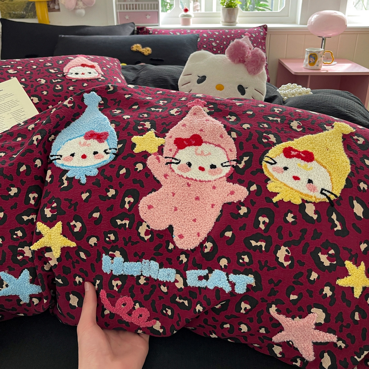 91家纺网 家纺一手货源 找家纺 花伞家居 2026新款皱皱纱毛巾绣豹纹喵四件套含买家秀 星星猫-热情豹纹