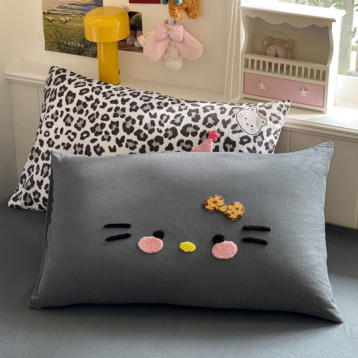 91家纺网 家纺一手货源 找家纺 花伞家居 2026新款皱皱纱毛巾绣豹纹喵四件套含买家秀 星星猫-灰豹纹