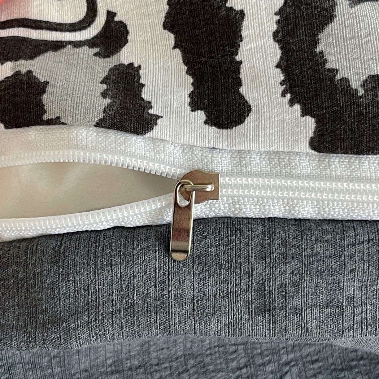 91家纺网 家纺一手货源 找家纺 花伞家居 2026新款皱皱纱毛巾绣豹纹喵四件套含买家秀 星星猫-灰豹纹