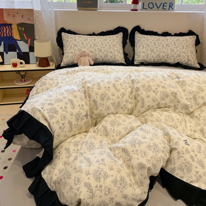 91家纺网 家纺一手货源 找家纺 （总）小丸子家纺（不发货） 2025秋冬新款复古小清新花边款40支全棉纯棉轻法式13372小清新喷气印花四件套被套床单床笠三件套