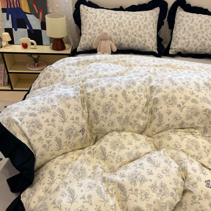 91家纺网 家纺一手货源 找家纺 （总）小丸子家纺（不发货） 2025秋冬新款复古小清新花边款40支全棉纯棉轻法式13372小清新喷气印花四件套被套床单床笠三件套