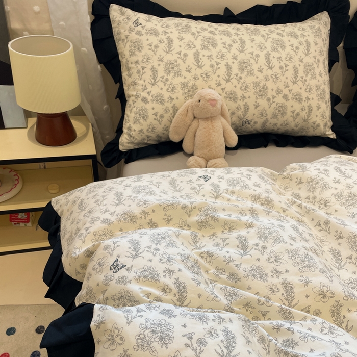 91家纺网 家纺一手货源 找家纺 小丸子家纺（不发货） 2025秋冬新款复古小清新花边款40支全棉纯棉轻法式13372小清新喷气印花四件套被套床单床笠三件套 椿庭序