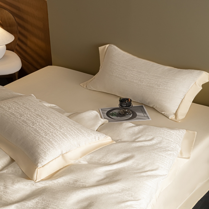 91家纺网 家纺一手货源 找家纺 爱彼家纺 2026新款高端轻奢亲肤冰丝提花四件套新升级款-提花冰丝系列一 流光（奶白）