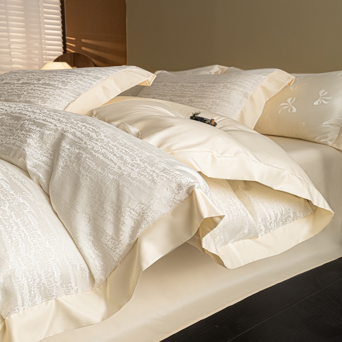 91家纺网 家纺一手货源 找家纺 爱彼家纺 2026新款高端轻奢亲肤冰丝提花四件套新升级款-提花冰丝系列一 流光（奶白）