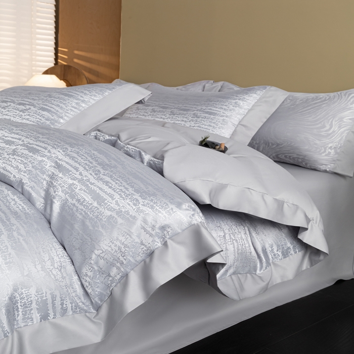 91家纺网 家纺一手货源 找家纺 爱彼家纺 2026新款高端轻奢亲肤冰丝提花四件套新升级款-提花冰丝系列一 流光（浅灰）