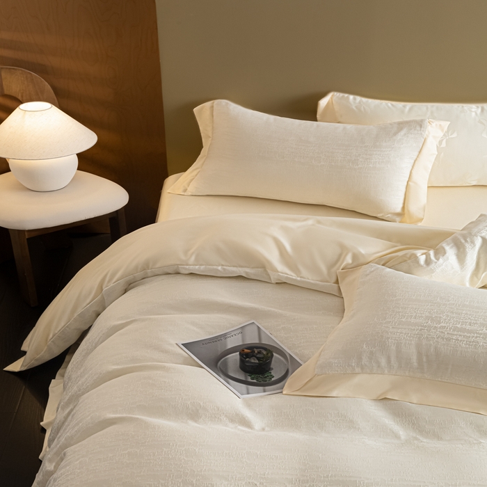 91家纺网 家纺一手货源 找家纺 爱彼家纺 2026新款高端轻奢亲肤冰丝提花四件套新升级款-提花冰丝系列一 流光（奶白）