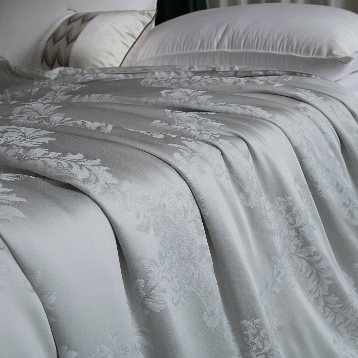 91家纺网 家纺一手货源 找家纺 鑫田 2026高档蚕丝被100%桑蚕丝柞蚕丝莱赛尔天丝大提花蚕丝被夏凉被空调被夏被春秋被子被芯礼品被 北欧-灰