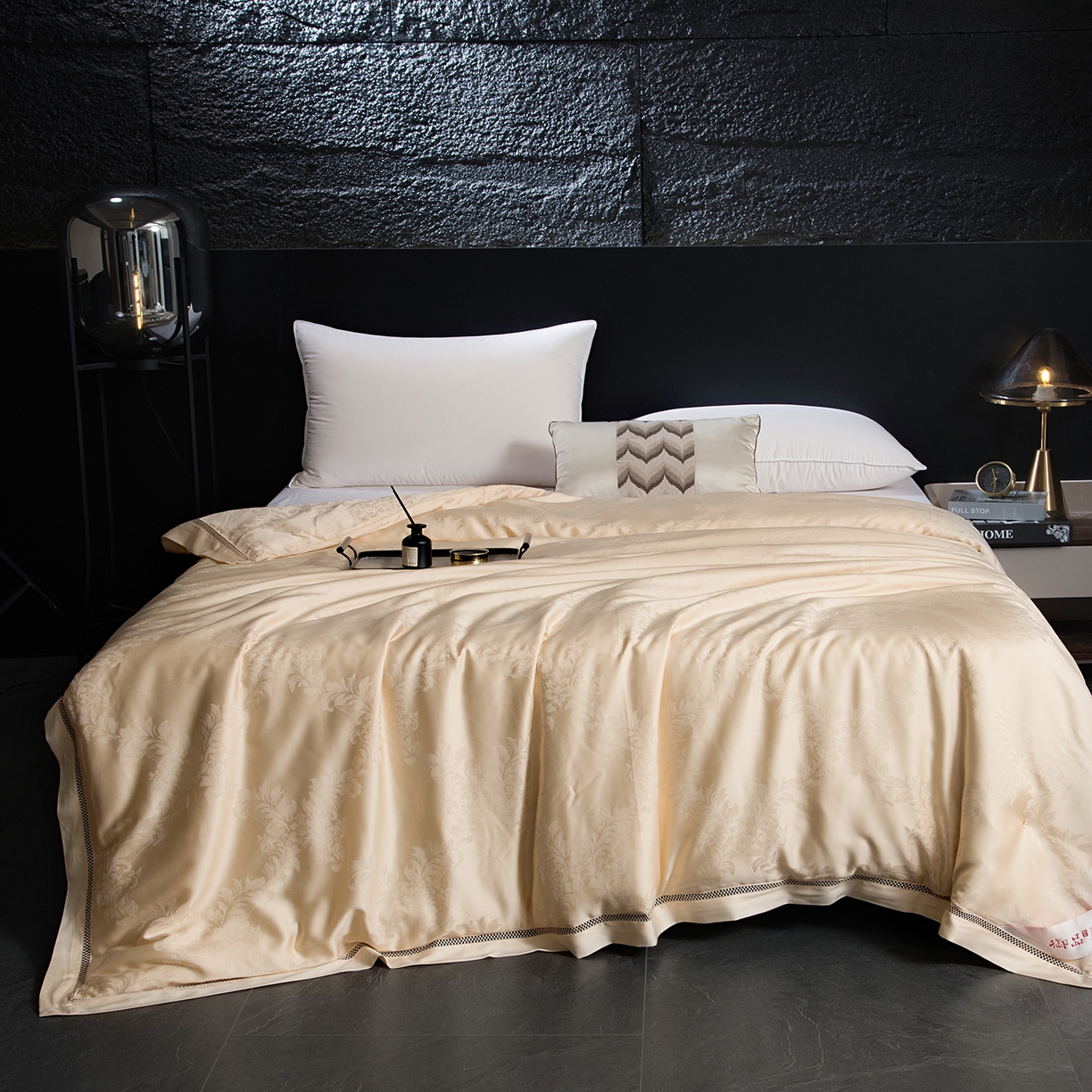 91家纺网 家纺一手货源 找家纺 鑫田 2026高档蚕丝被100%桑蚕丝柞蚕丝莱赛尔天丝大提花蚕丝被夏凉被空调被夏被春秋被子被芯礼品被 北欧-香槟