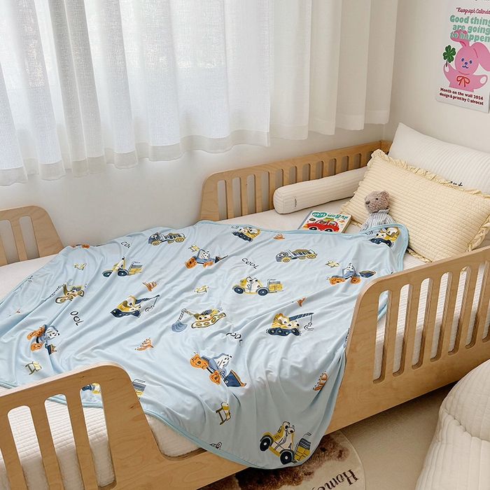 91家纺网 家纺一手货源 找家纺 嗨生活 2026新款婴儿裸睡级凉感幼儿园夏被儿童夏被夏凉被空调被直播微商电商好货推荐产品 卡通挖机