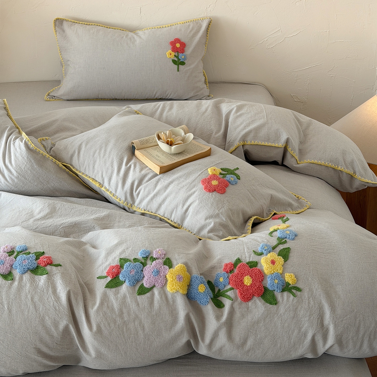 91家纺网 家纺一手货源 找家纺 淑女公社家纺 2026春夏新款贝壳边毛巾绣花棉麻四件套-花甸私语 花甸私语 麻灰