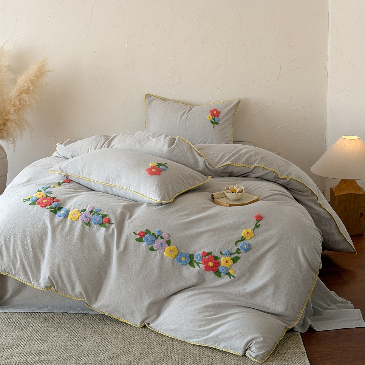 91家纺网 家纺一手货源 找家纺 淑女公社家纺 2026春夏新款贝壳边毛巾绣花棉麻四件套-花甸私语 花甸私语 麻灰