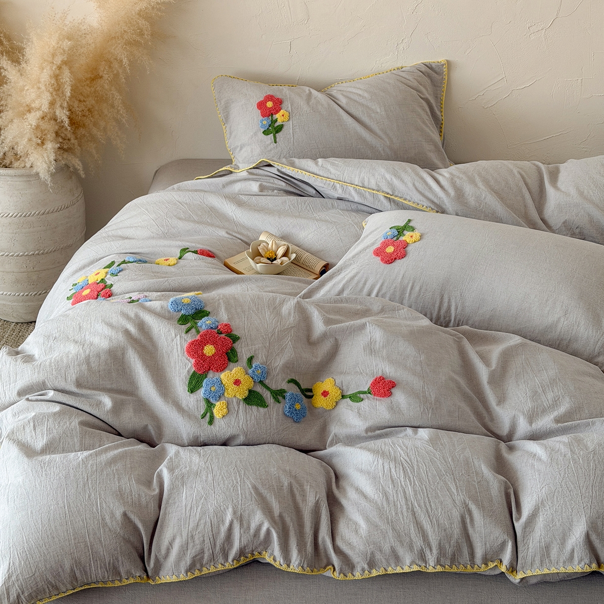 91家纺网 家纺一手货源 找家纺 淑女公社家纺 2026春夏新款贝壳边毛巾绣花棉麻四件套-花甸私语 花甸私语 麻灰