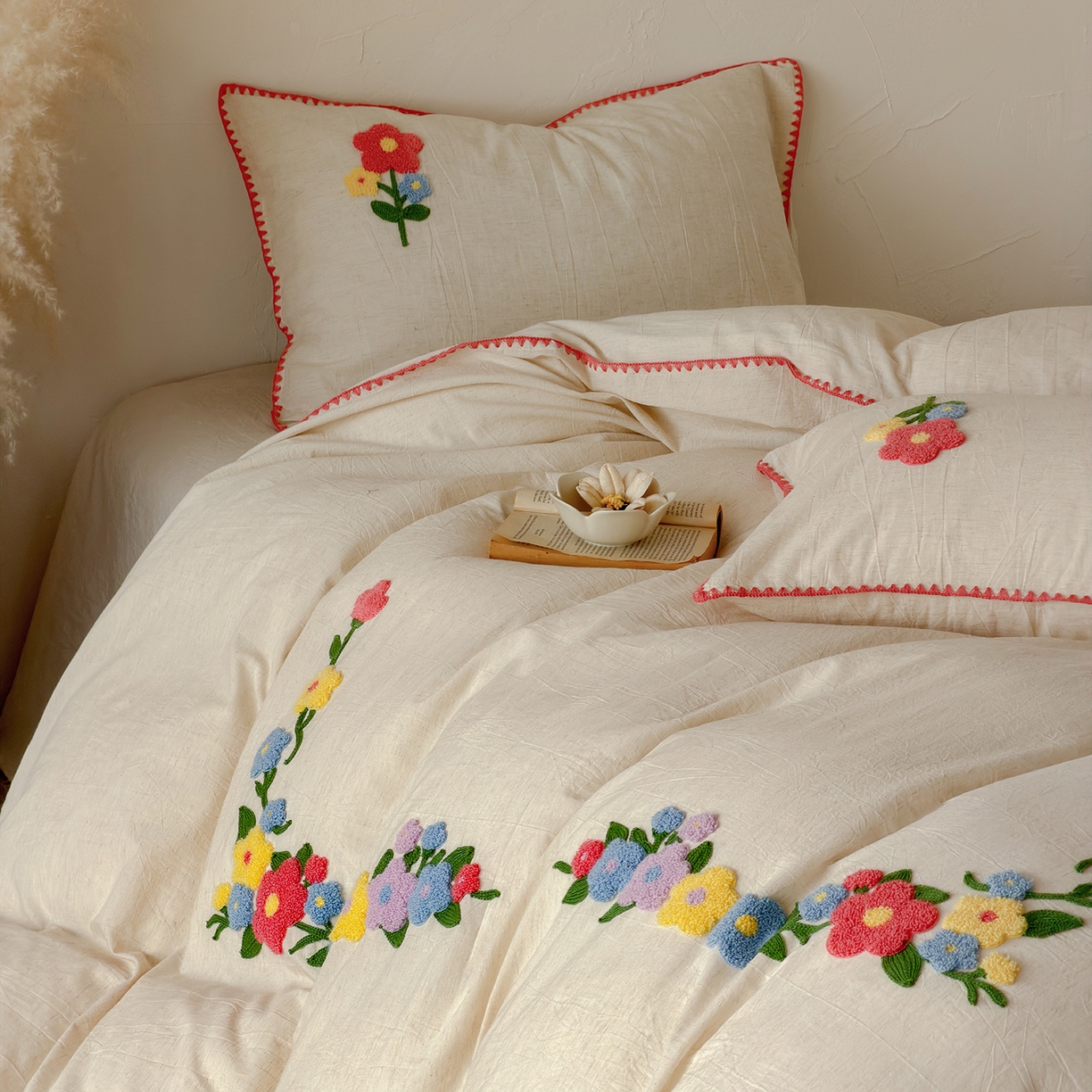 91家纺网 家纺一手货源 找家纺 淑女公社家纺 2026春夏新款贝壳边毛巾绣花棉麻四件套-花甸私语 花甸私语  本白