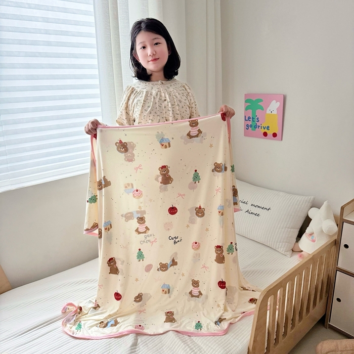 91家纺网 家纺一手货源 找家纺 嗨生活 2026新款婴儿裸睡级凉感幼儿园夏被儿童夏被夏凉被空调被直播微商电商好货推荐产品 甜品小熊
