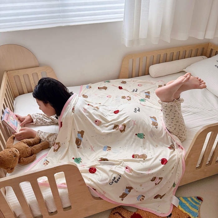 91家纺网 家纺一手货源 找家纺 嗨生活 2026新款婴儿裸睡级凉感幼儿园夏被儿童夏被夏凉被空调被直播微商电商好货推荐产品 甜品小熊