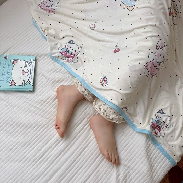 91家纺网 家纺一手货源 找家纺 嗨生活 2026新款婴儿裸睡级凉感幼儿园夏被儿童夏被夏凉被空调被直播微商电商好货推荐产品 小卡通