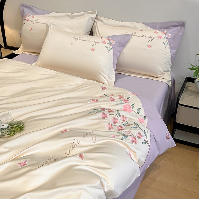 91家纺网 家纺一手货源 找家纺 欣宜家纺 2026年新款纯棉全棉长绒棉刺绣绣花四件套 花语-白紫