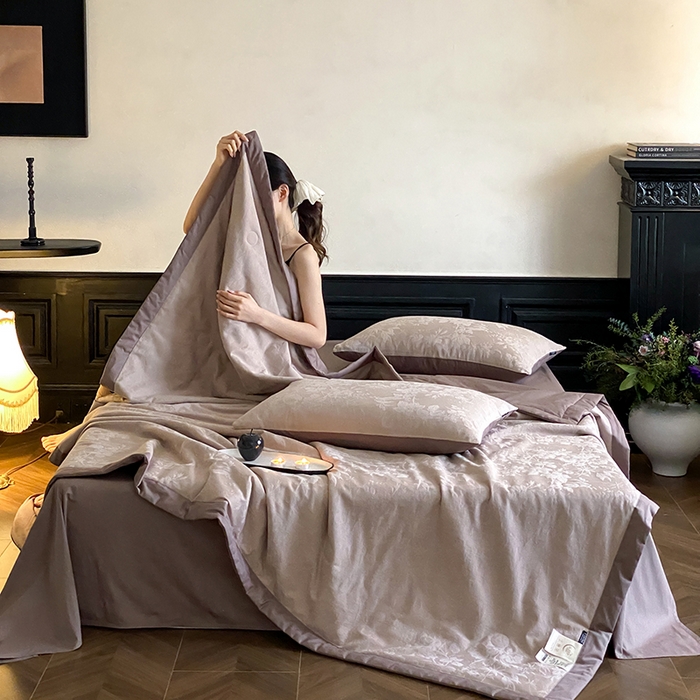 91家纺网 家纺一手货源 找家纺 （总）宜代光年 2026新款60S全棉厚织提花夏被夏凉被空调被