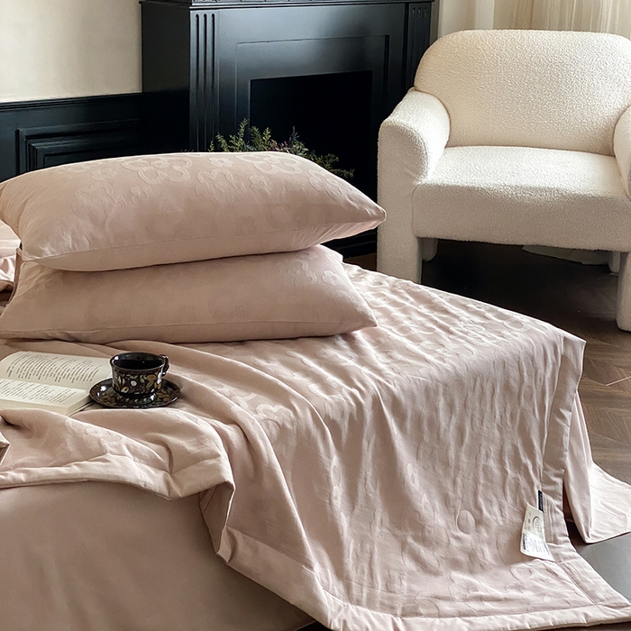 91家纺网 家纺一手货源 找家纺 宜代光年 2026新款60S全棉厚织提花夏被夏凉被空调被 夏被-朵朵-浅粉