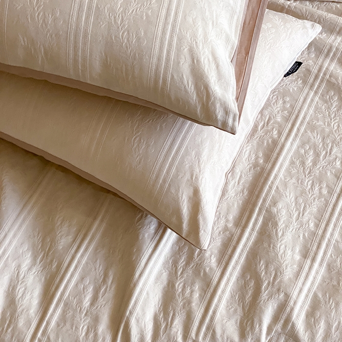 91家纺网 家纺一手货源 找家纺 宜代光年 2026新款60S全棉厚织提花夏被夏凉被空调被 夏被-森蔓-奶白